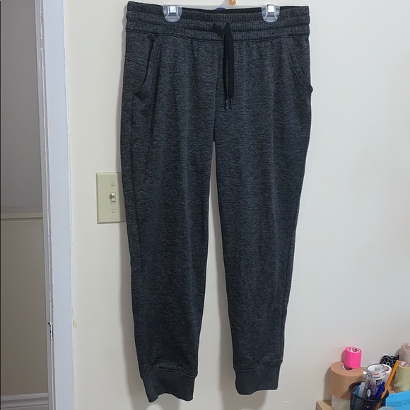 Adidas 3/4 Jogging Pants